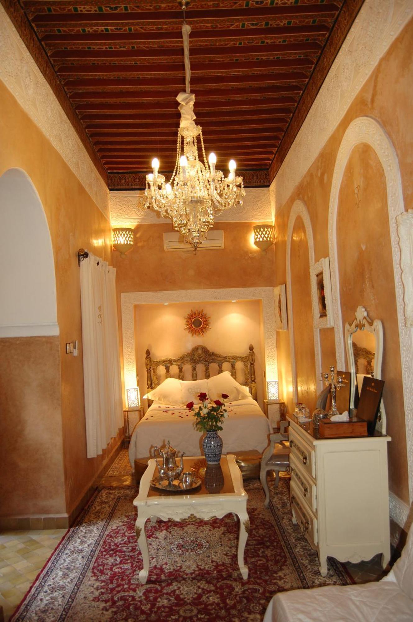 فندق Riad Palais Des Princesses & Spa مراكش المظهر الخارجي الصورة A bedroom in the hotel