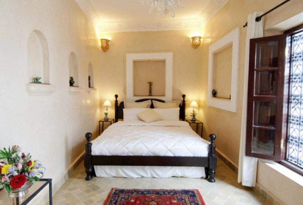 فندق Riad Palais Des Princesses & Spa مراكش الغرفة الصورة A bedroom in the hotel